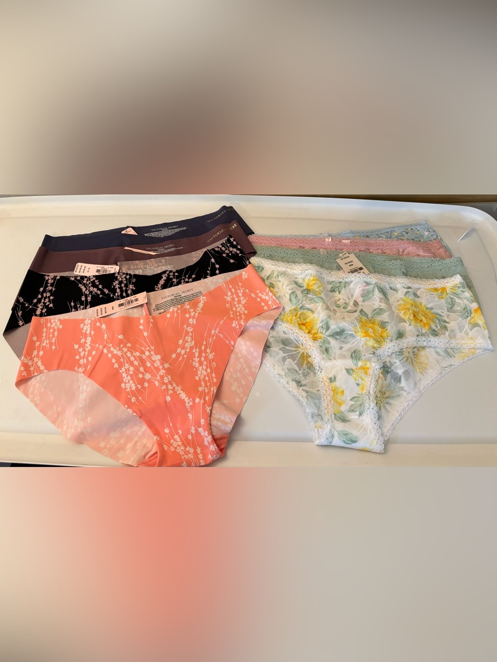 ✨8 Pc Victoria’s Secret & Pink VS ✨Hipster Lace Floral & Seamless Collection ✨💕
